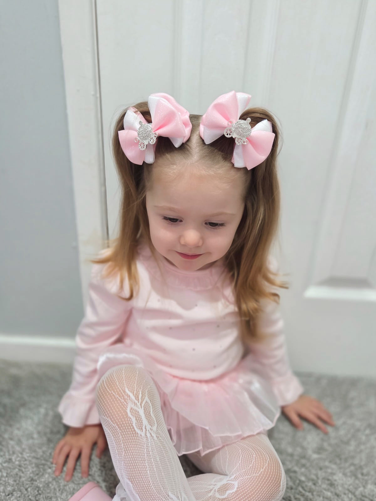 She Shall Go To The Ball Bebe Bows