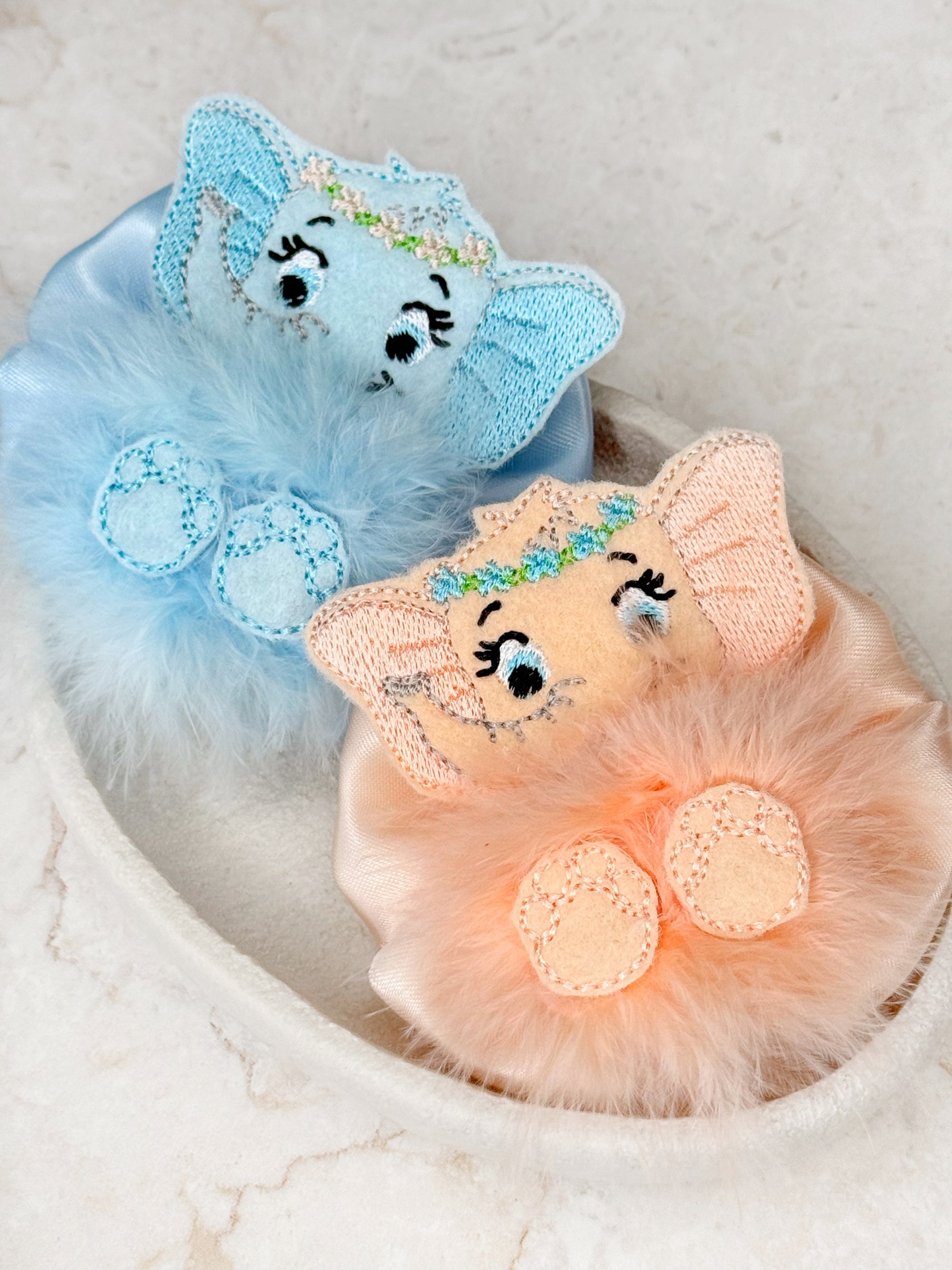 Nellie &amp; Ellie Fluffy Capri Baby Bow