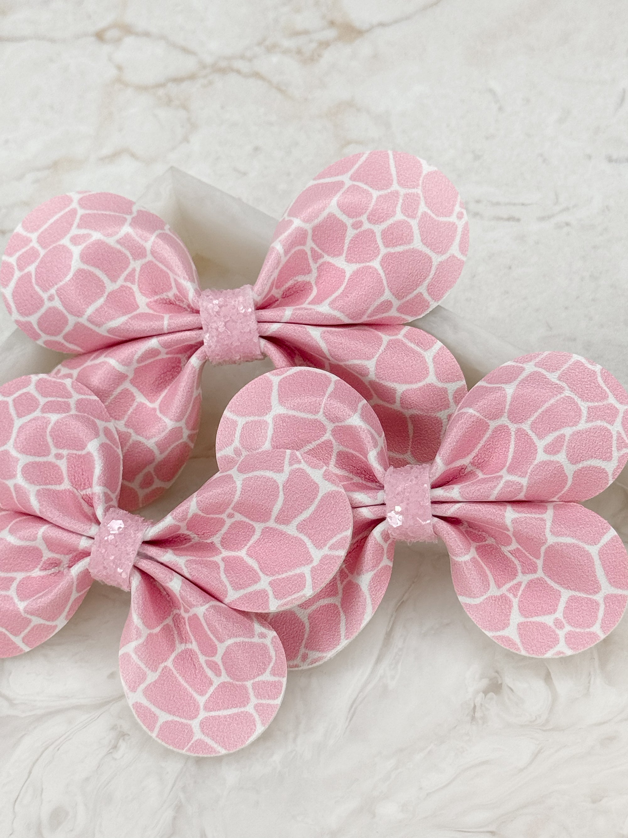 Giraffe Print Baby Bow