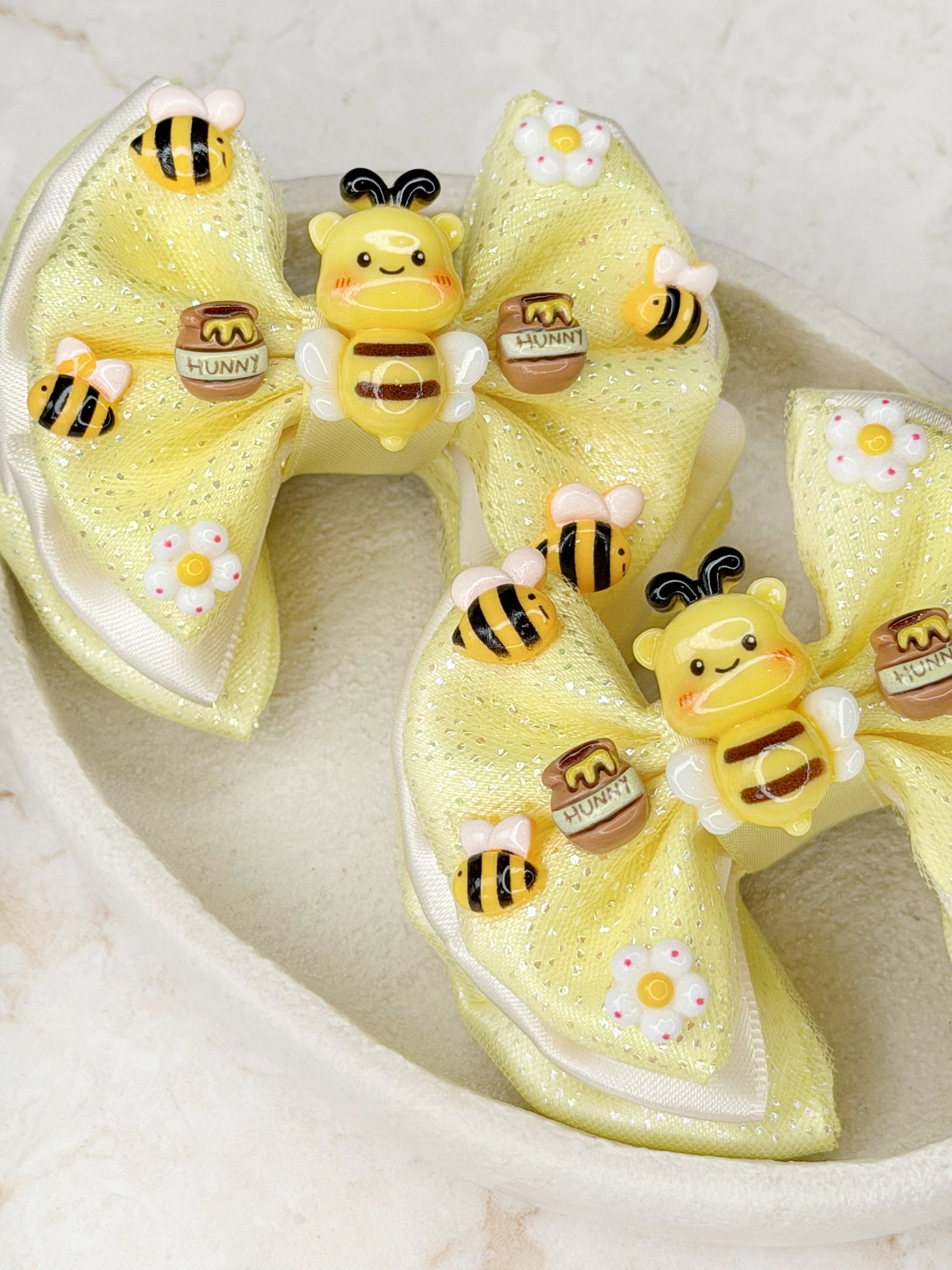 Honeybee Capri Baby Bow