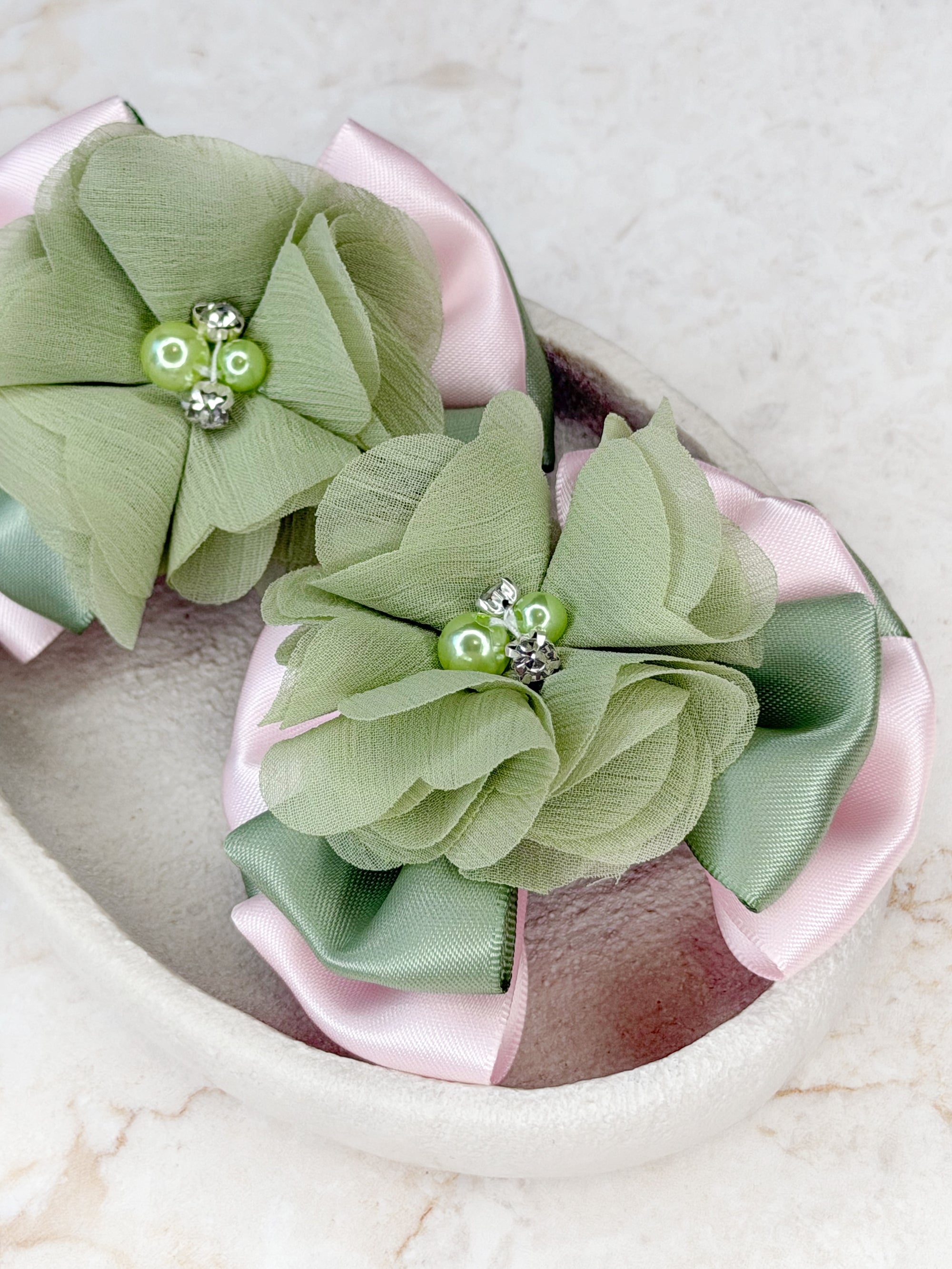 Pink &amp; Sage In Bloom Capri Baby Bow