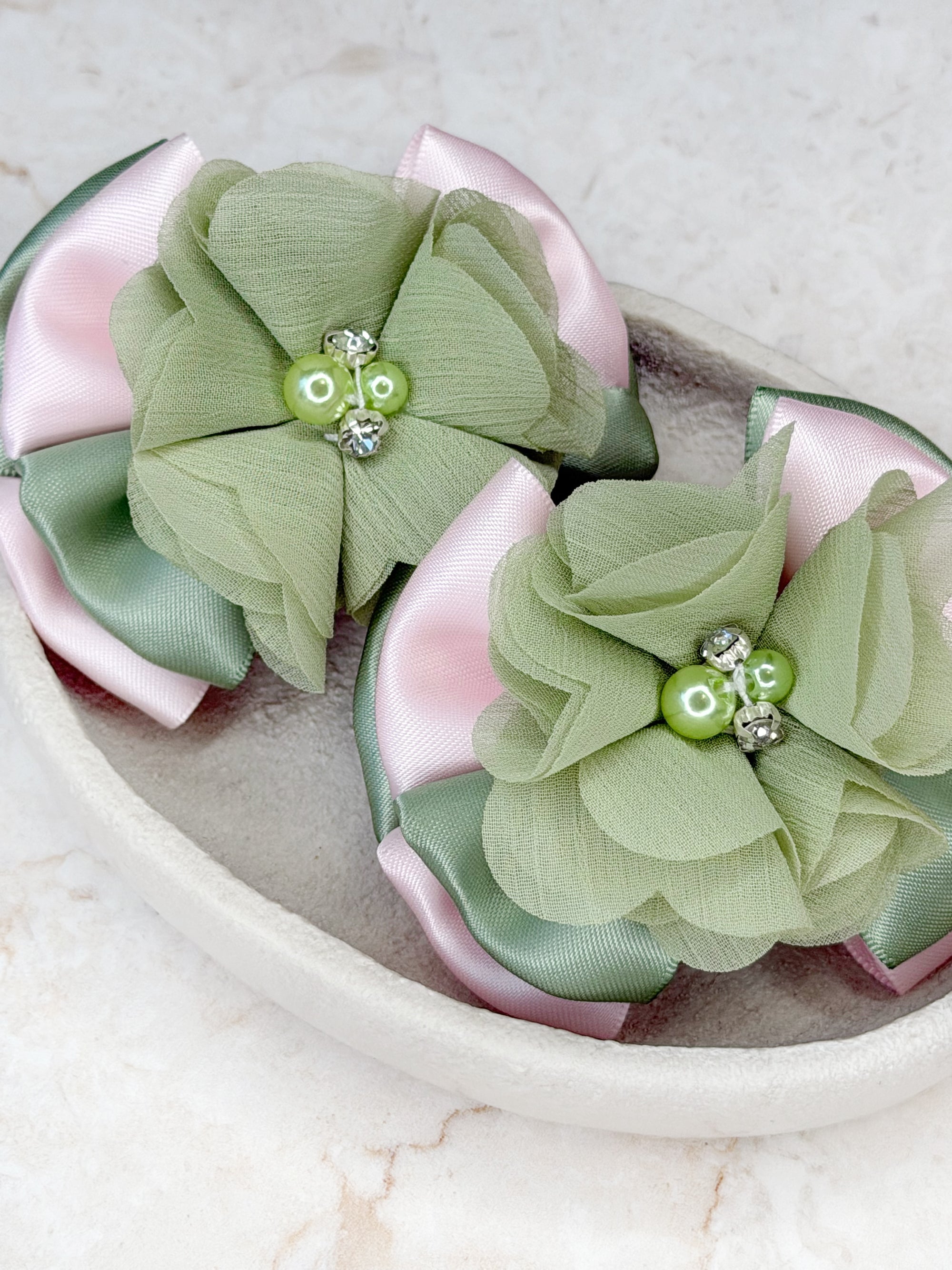 Pink &amp; Sage In Bloom Capri Baby Bow