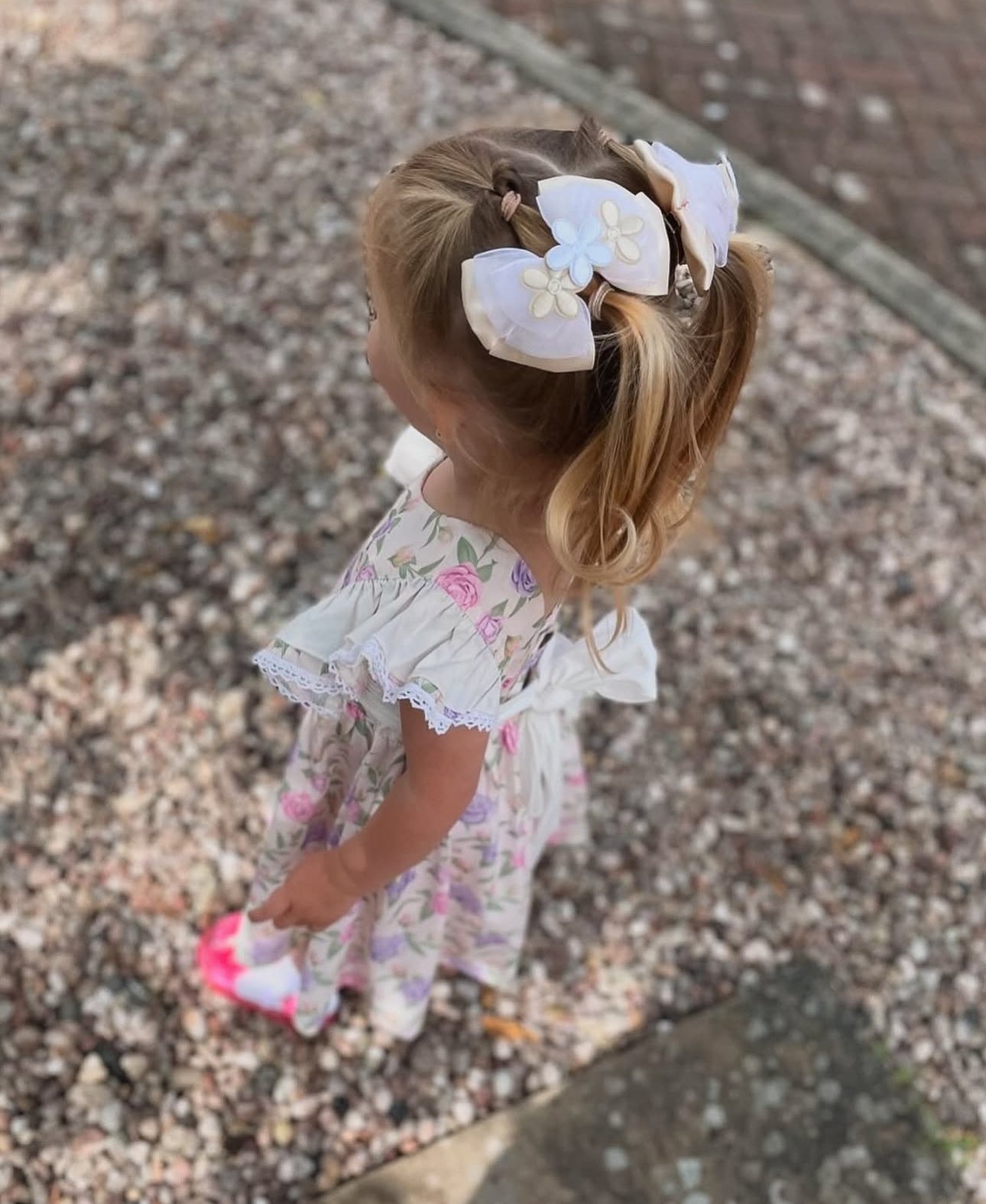 Sandy Beaches Bebe Baby Bow