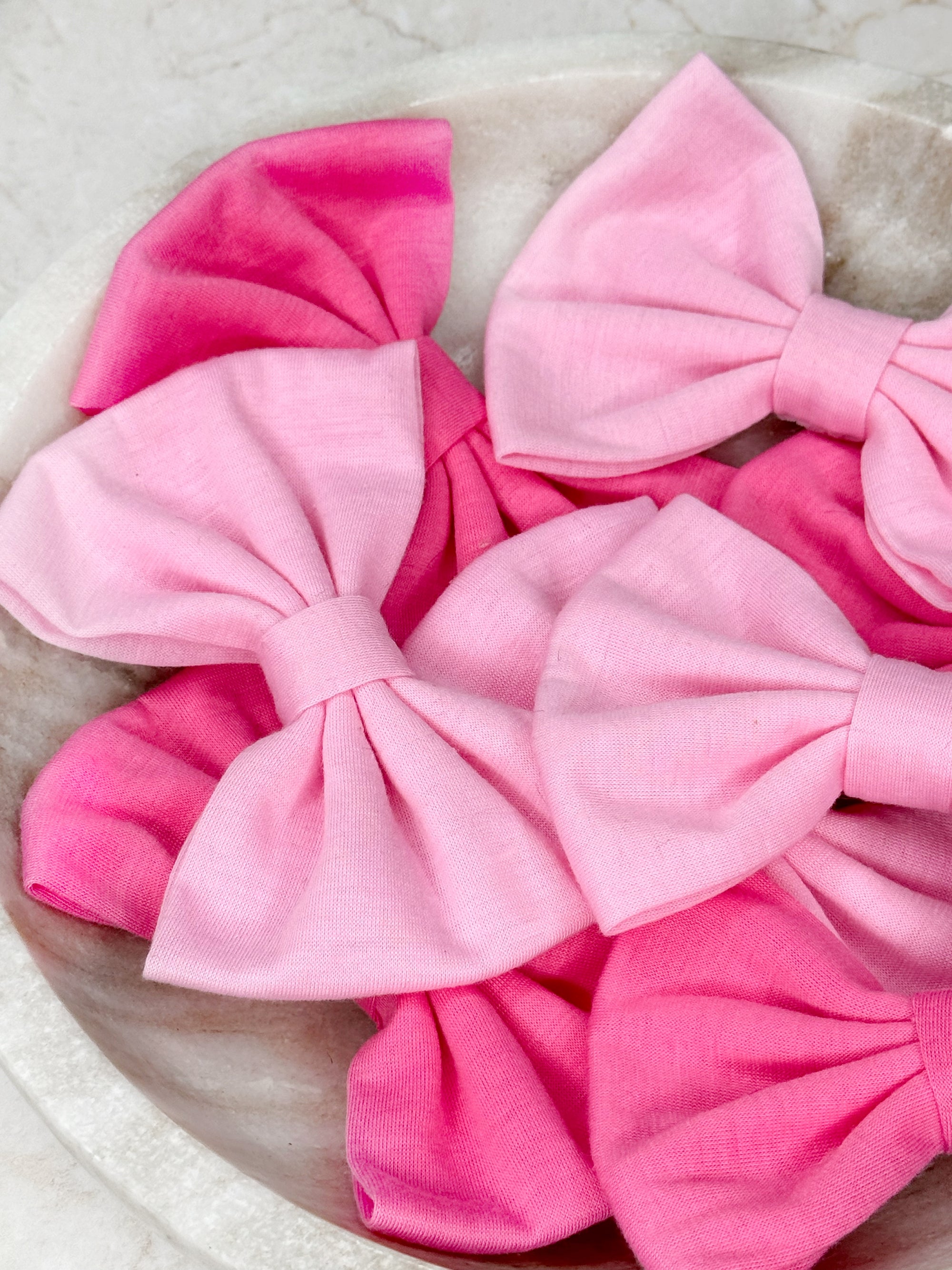 Cotton Candy Kisses Prinny Baby Bow