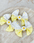 Fresh As A Daisy Capri Baby Bow