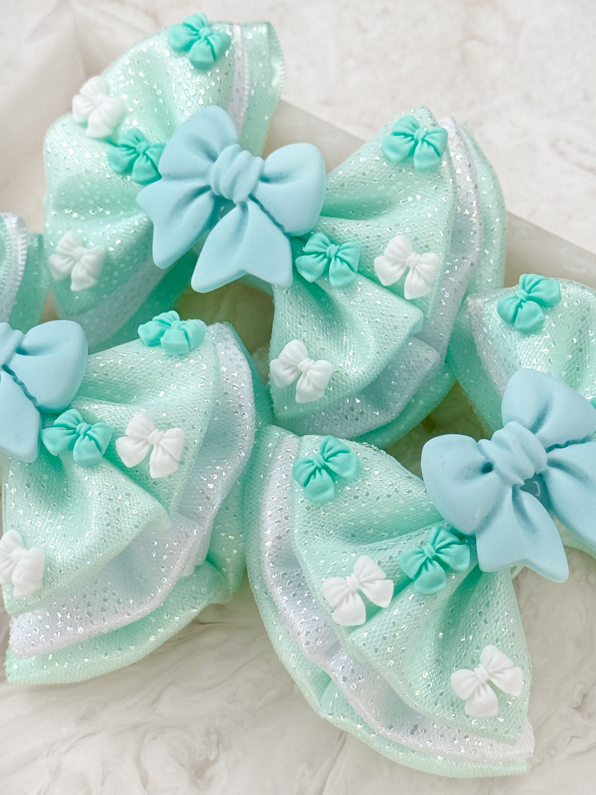 Mint Choc Chip Capri Baby Bow