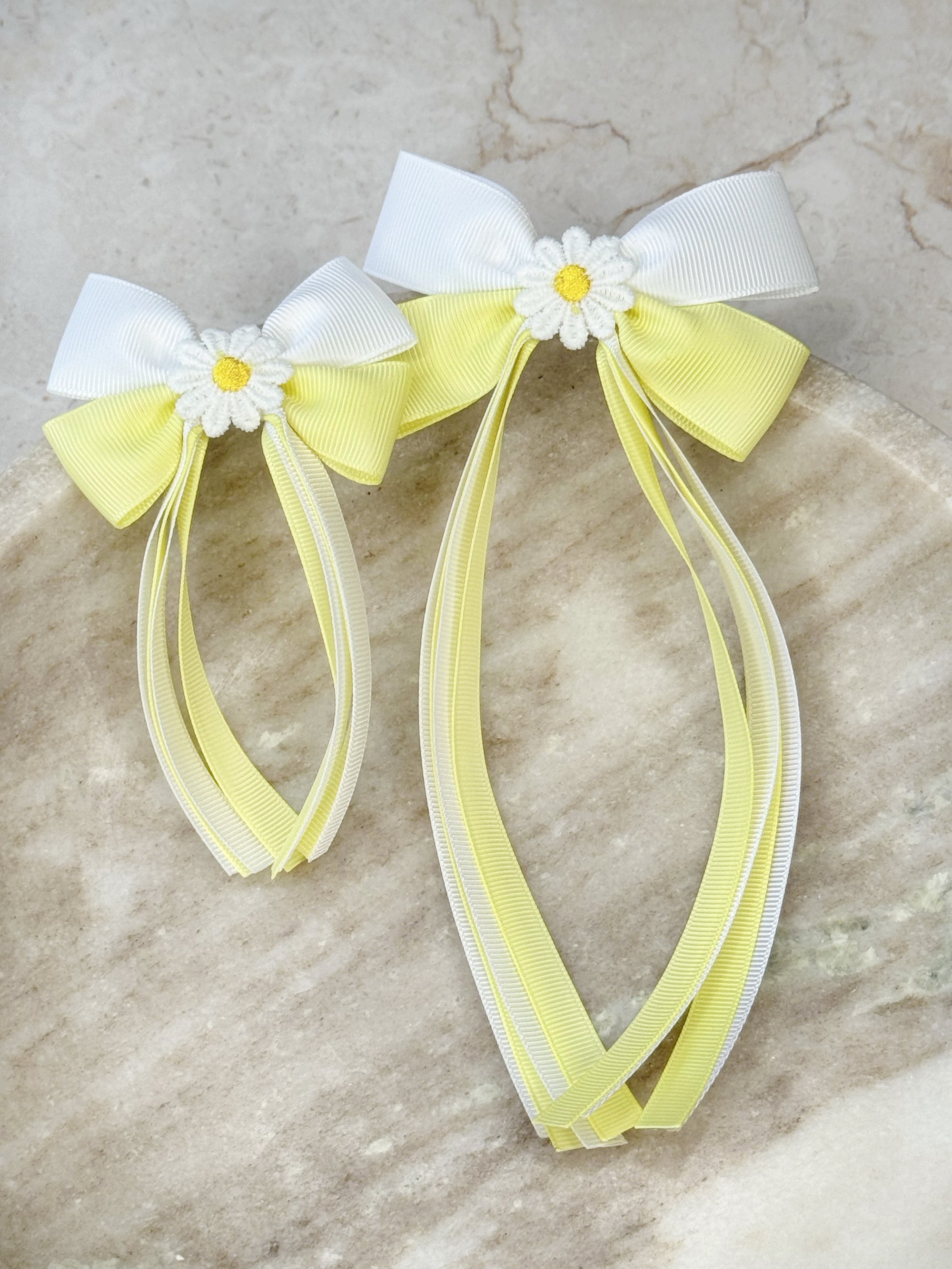 Daisy Double Florence Tassel Bow