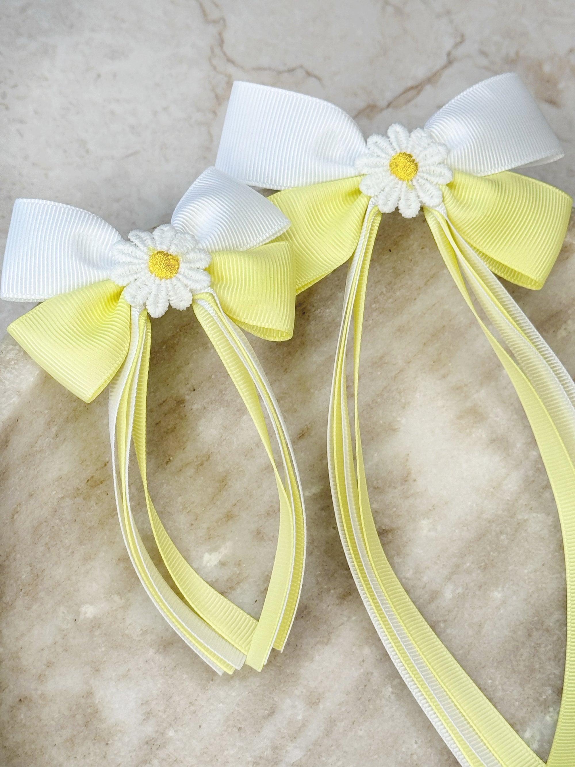 Daisy Double Florence Tassel Bow