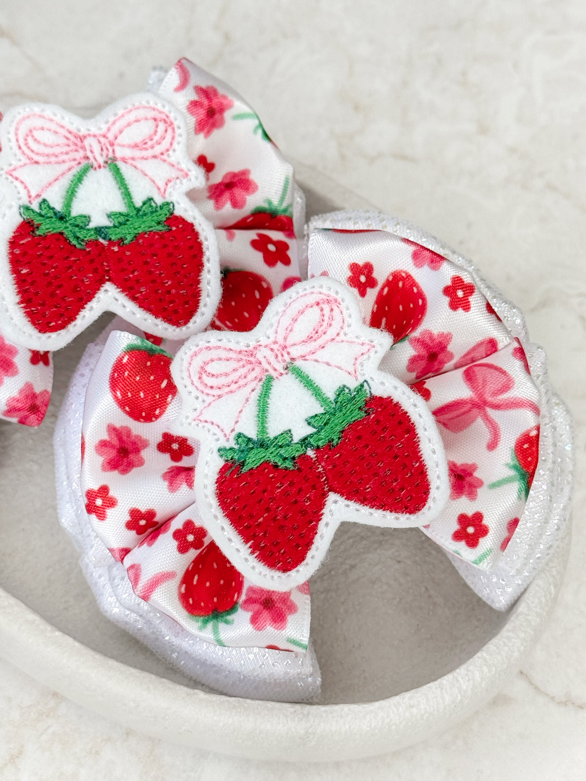 Strawberries &amp; Bows Capri Baby Bow