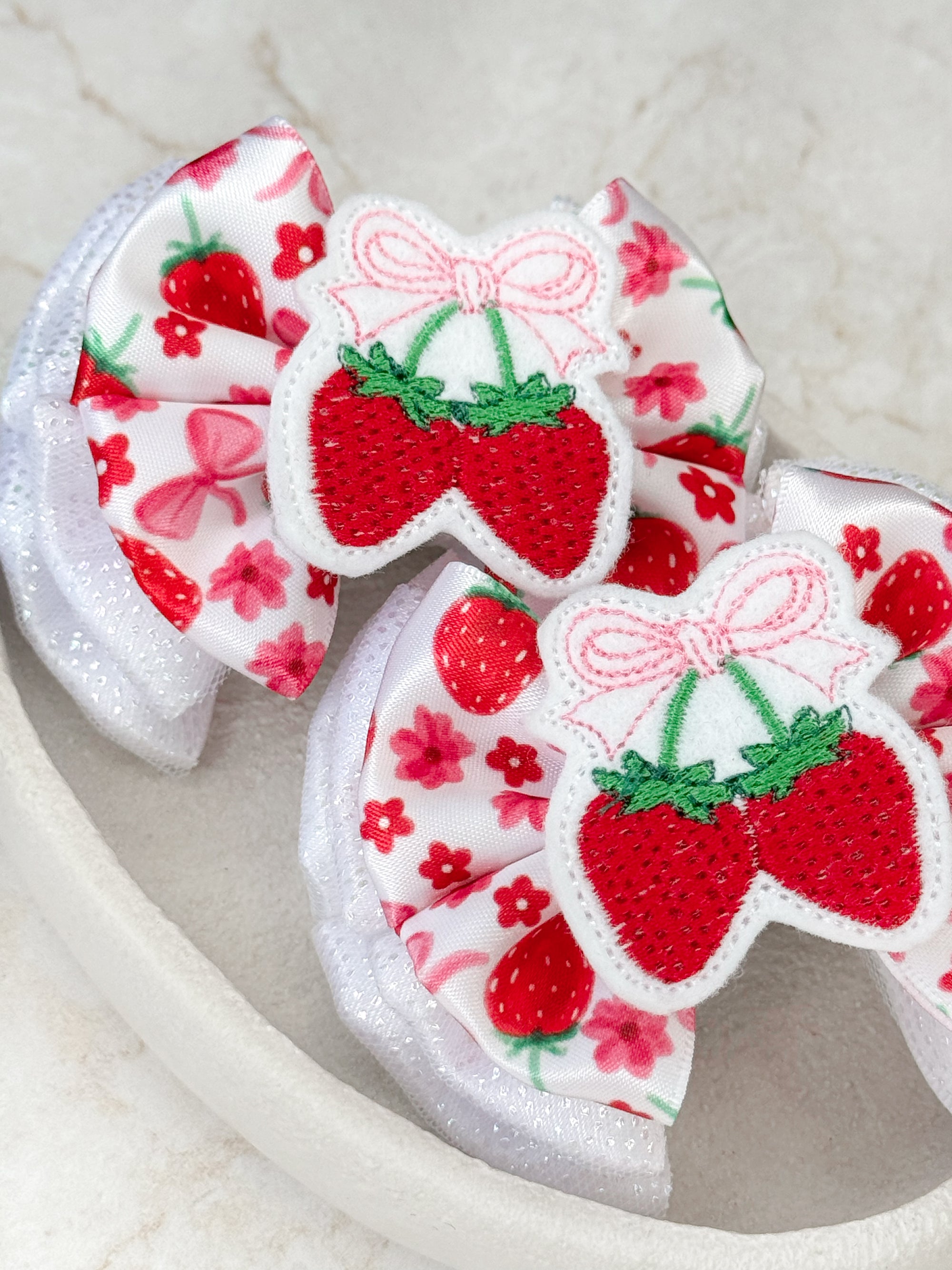 Strawberries &amp; Bows Capri Baby Bow