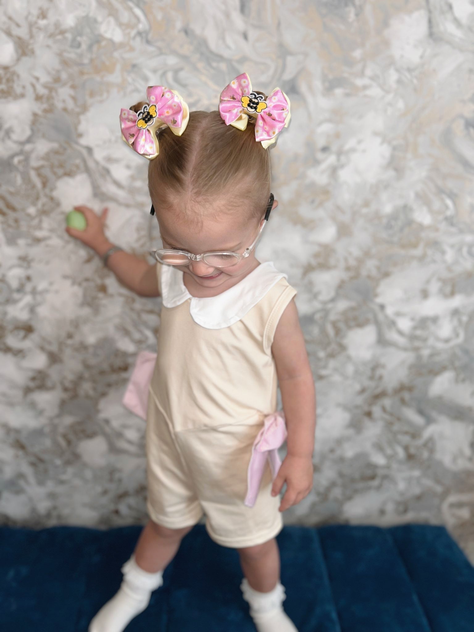 Queen Bee Capri Baby Bow