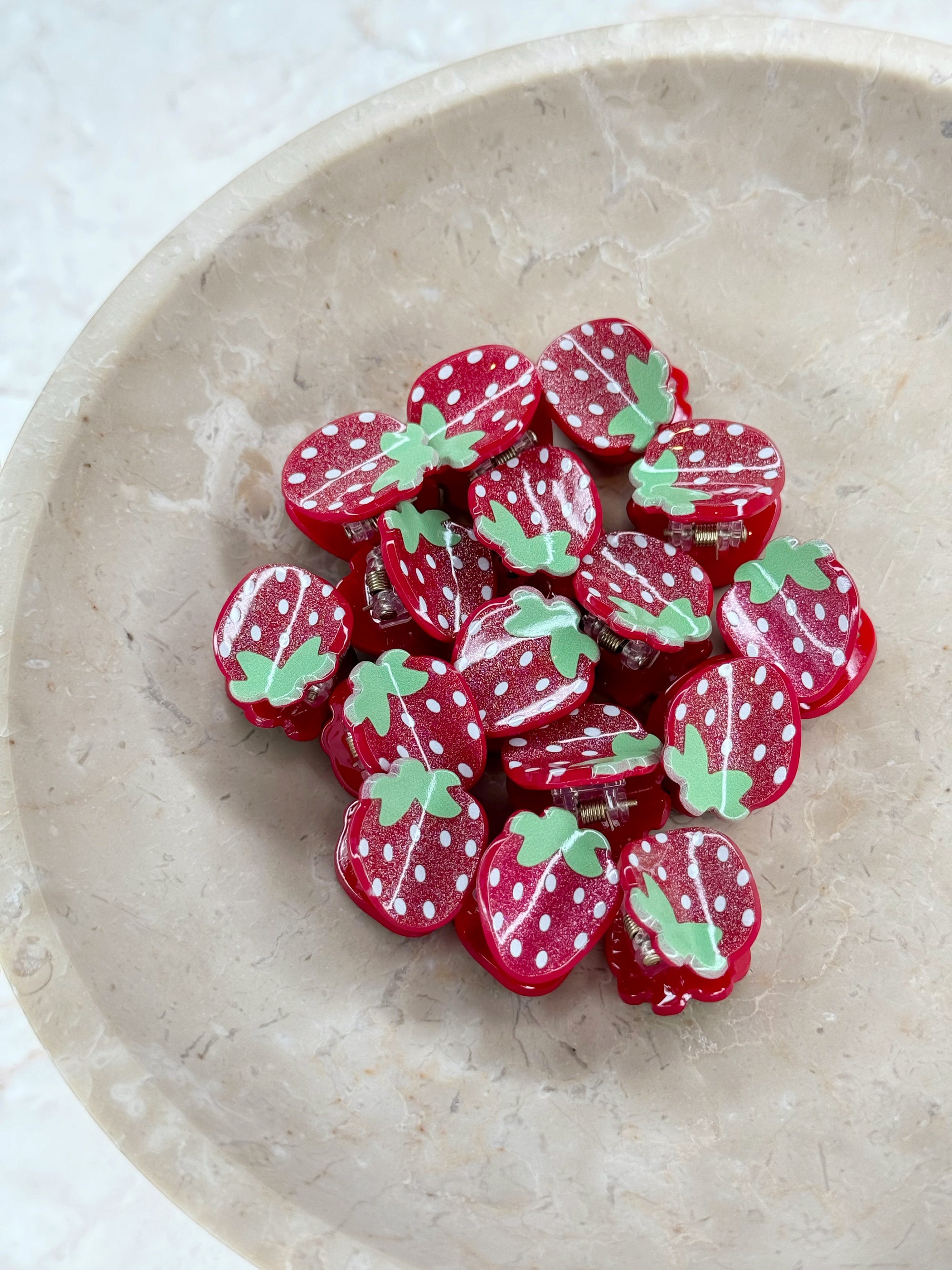 Mini Strawberry Girls Claw Clips