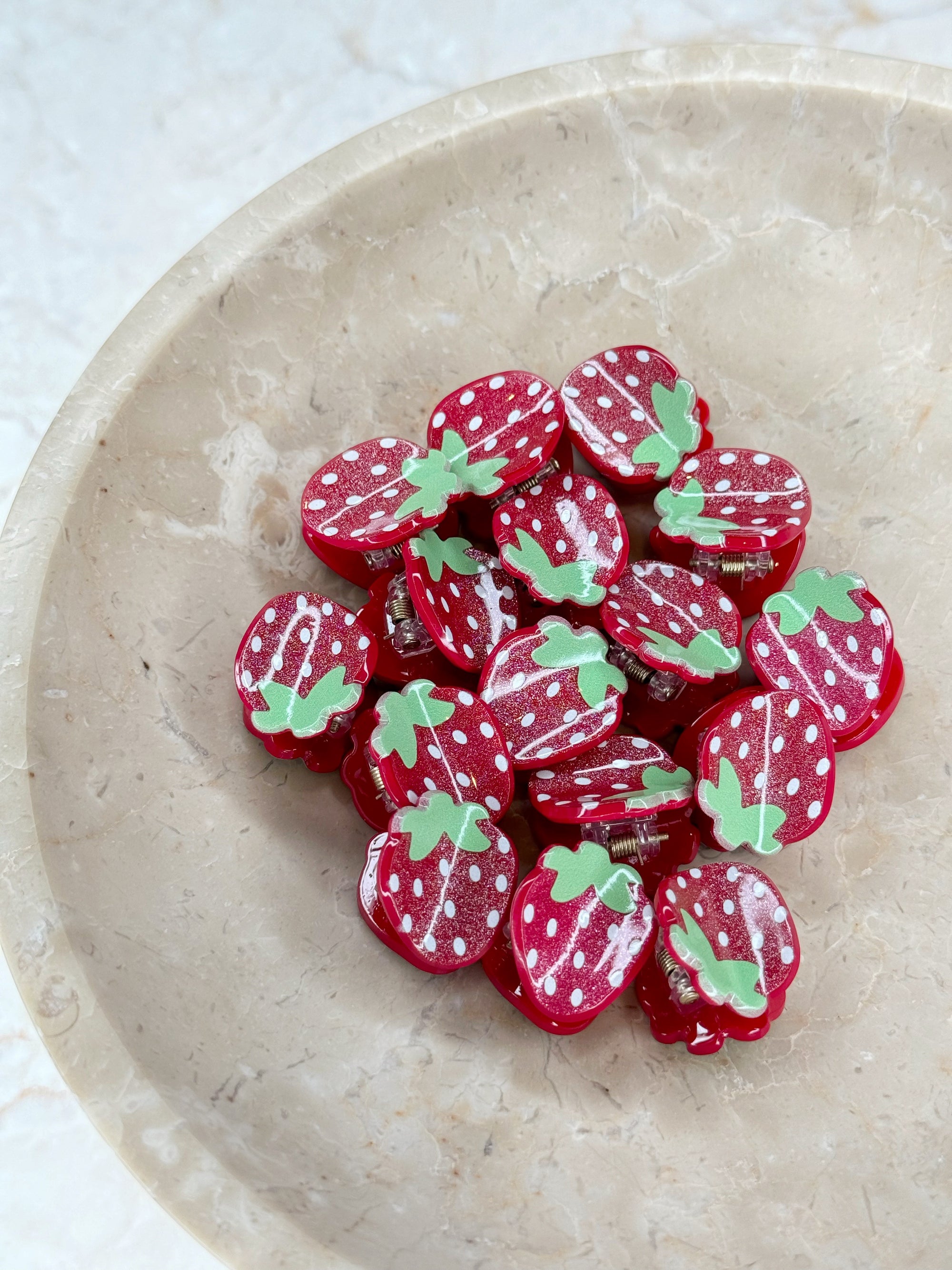 Mini Strawberry Girls Claw Clips
